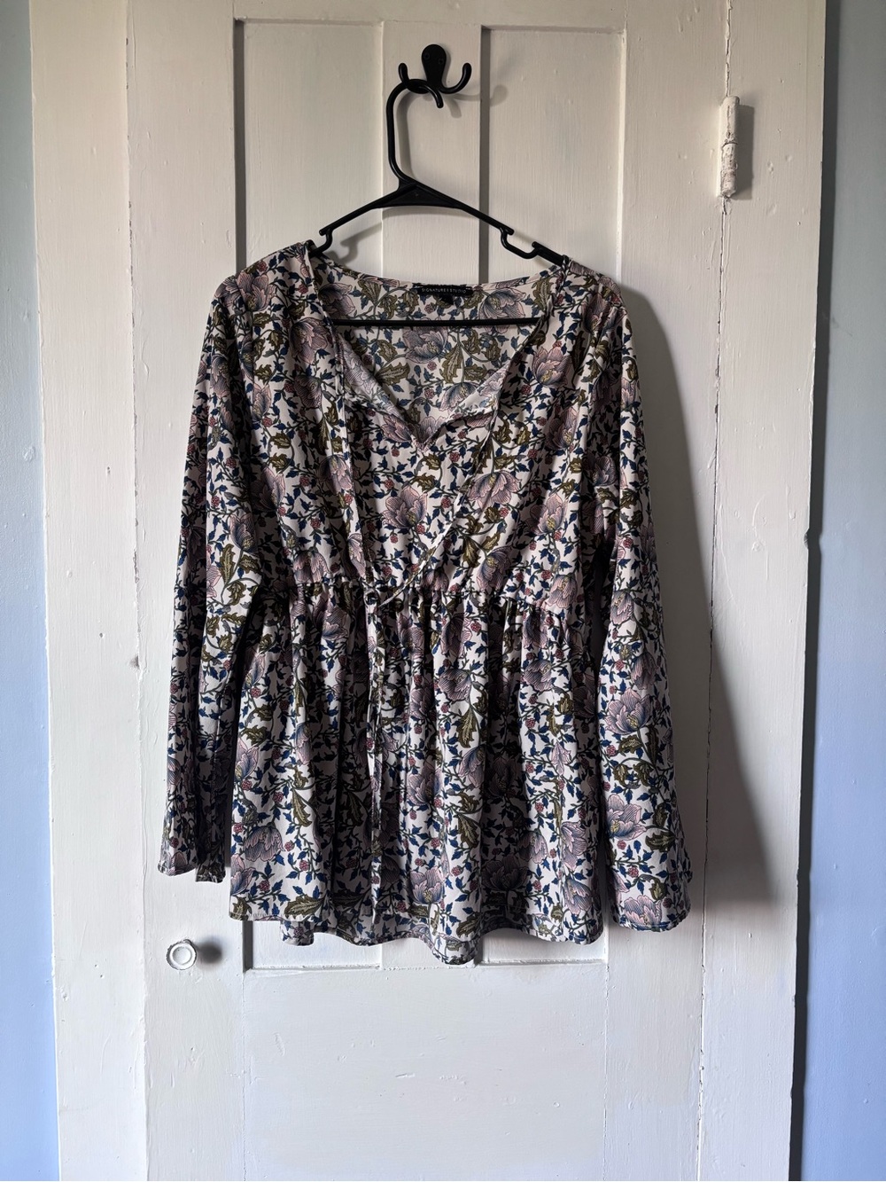 Signature Long-Sleeve Floral Peplum Tunic with bell sleeves - Pink & Olive